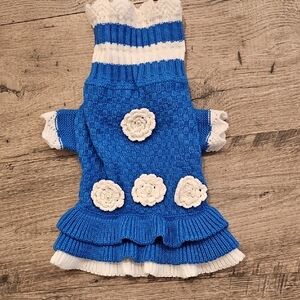 Dog Or Cat Sweater With Pearl Flower Detail. Ruffles. Small